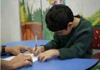 خبراء: التهيئة النفسية للأبناء أساس النجاح في العام الدراسي الجديد