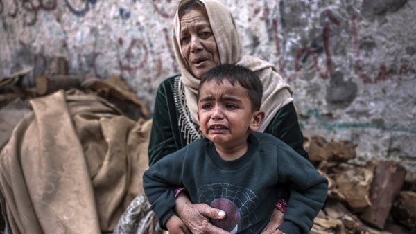 الأونروا: لا مكان آمنًا في غزة وفلسطينيي القطاع ينتظرون الموت