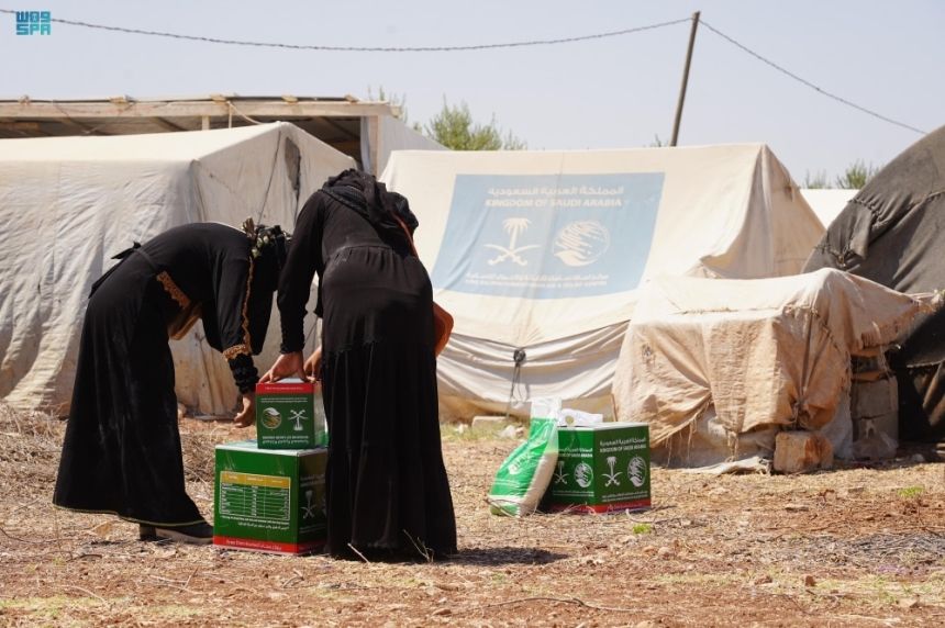 في الحديدة وحلب.. مركز الملك سلمان يواصل توزيع المساعدات الغذائية