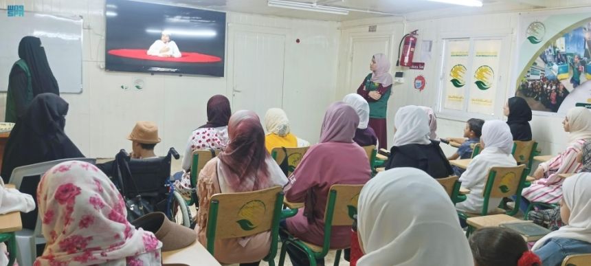 في 5 دول.. مركز الملك سلمان يواصل تقديم مساعدات غذائية وطبية