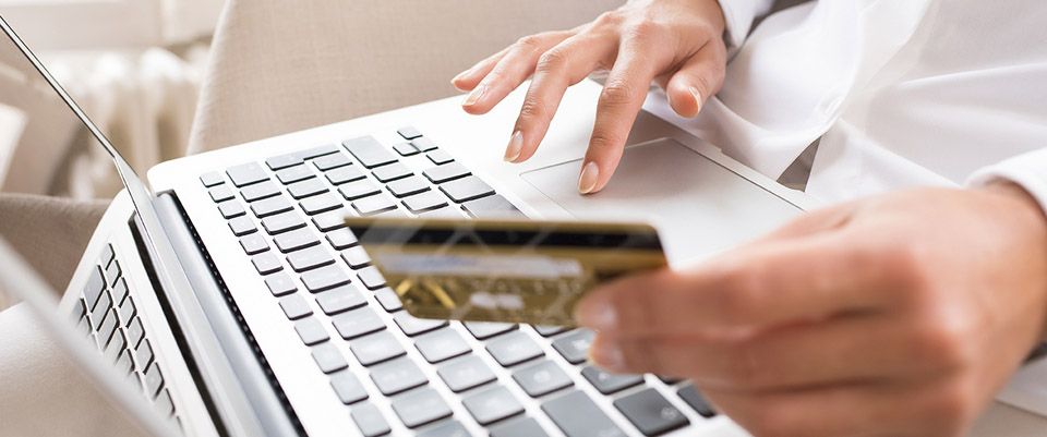 الرئيس التنفيذي لشركة كوين بيس يتوقع ازدهار الدفع بالعملات المشفرة مستقبلا