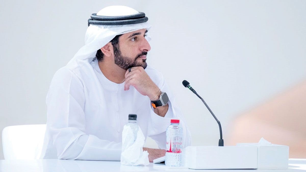 الامارات | حمدان بن محمد يهنئ طلبة الثانوية المتفوقين في دبي
