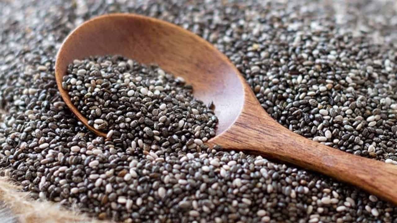 6 بذور يجب نقعها قبل تناولها