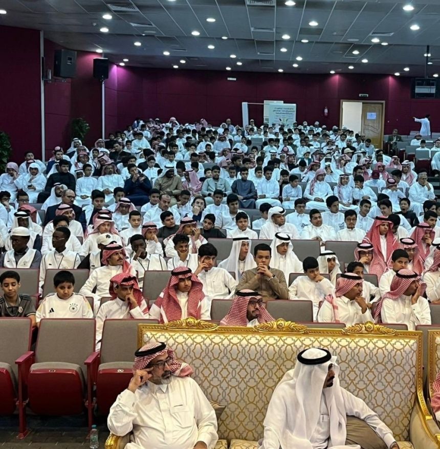 "منافسون عالميًا".. لقاء يستهدف تعزيز الإبداع العلمي لـ 950 مشاركًا بتعليم مكة