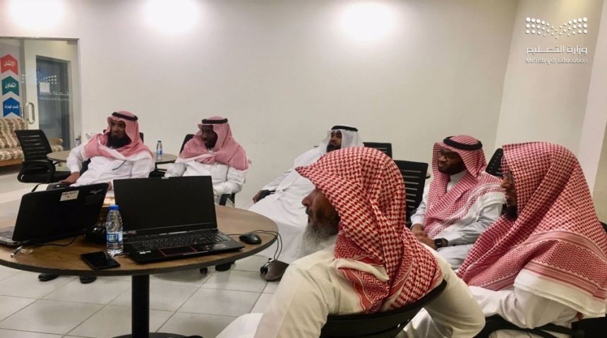 "تعليم مكة" يعقد أول لقاء لمحكمي مسابقة القرآن الكريم الوزارية لعام 1446 هـ