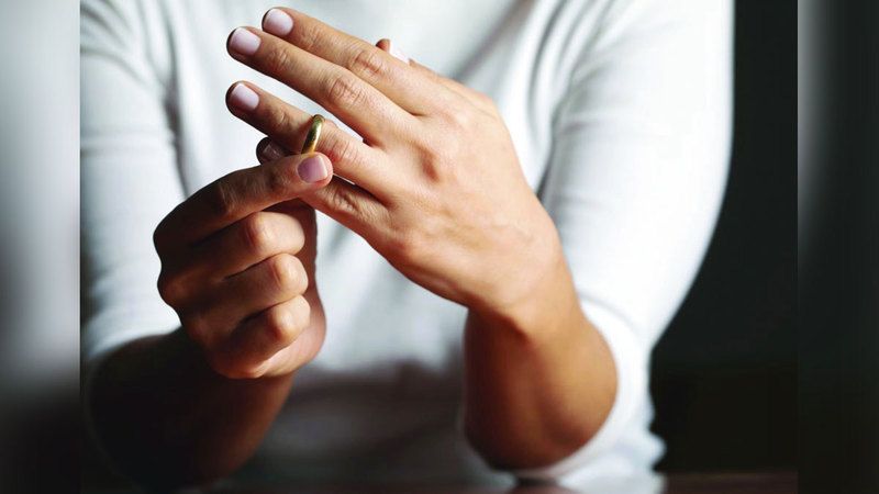 الامارات | «الطلاق المبكر» نهاية علاقة غير متكافئة بين حديثي الزواج