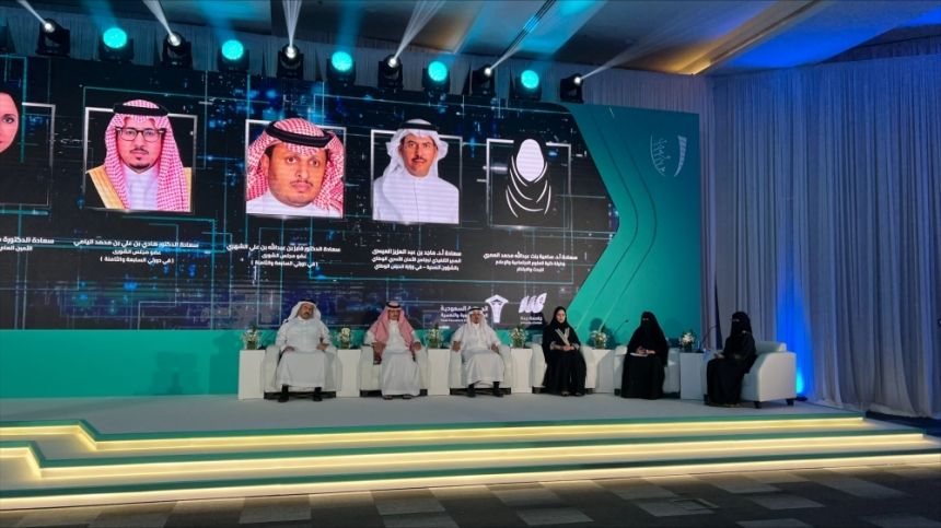 شؤون الأسرة لـ"اليوم": تفعيل الإطار الوطني لحماية الطفل في العالم الرقمي هذا العام