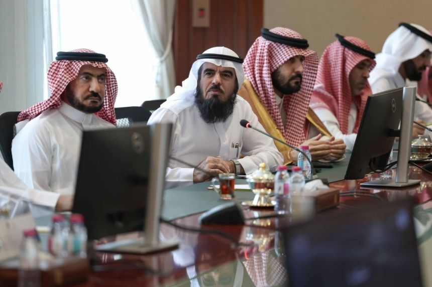 خلال الاجتماع برجال وسيدات أعمال القصيم.. القصبي يناقش أبرز تحديات الاستثمار
