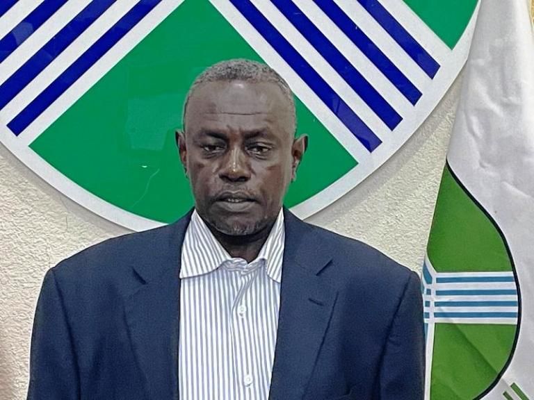 والي الخرطوم يتفقد دار إيواء المبدعين ببورتسودان ويتعهد بتوفير حياة تليق بهم