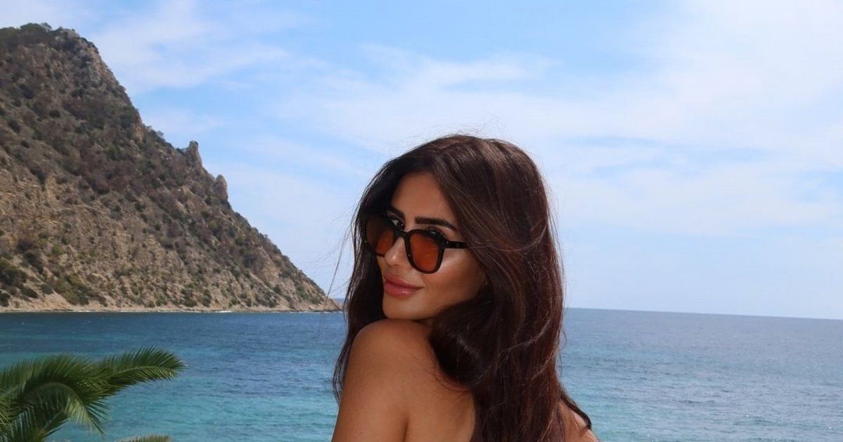 لوك الفاشينيستا ديما الأسدي مزيج مميز بين العصرية والأناقة.. إليكم صورها