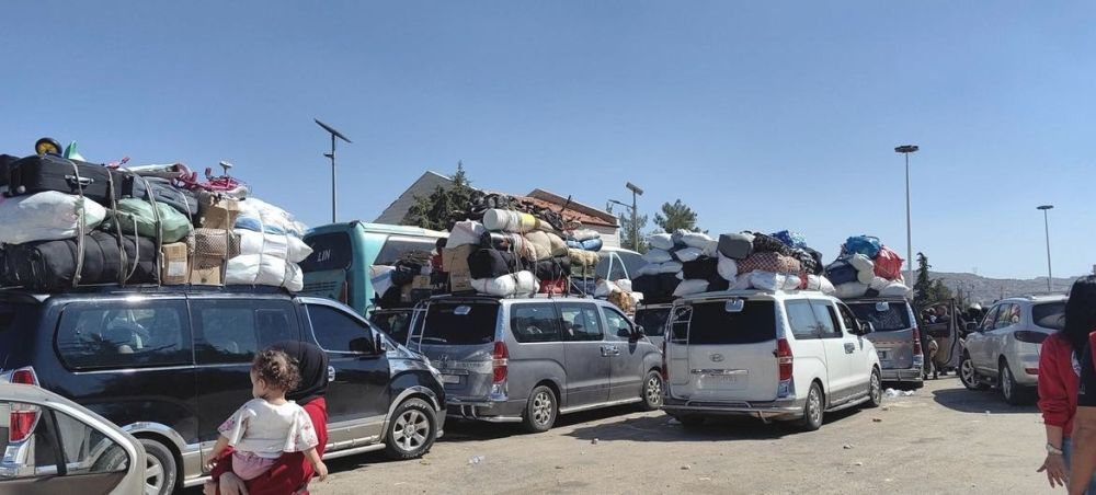 في تزايد مستمر.. النازحون من لبنان إلى سوريا يتخطون 50 ألفًا