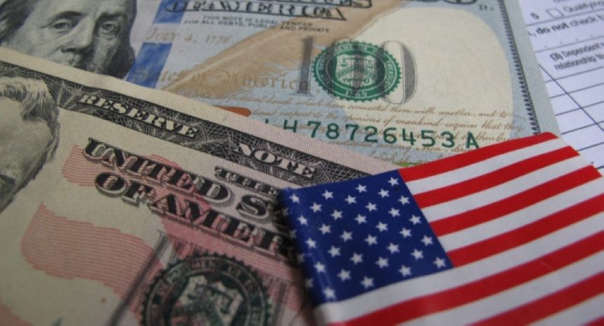 الاقتصاد الأمريكي ينمو بنسبة 3% خلال ثلاثة أشهر
