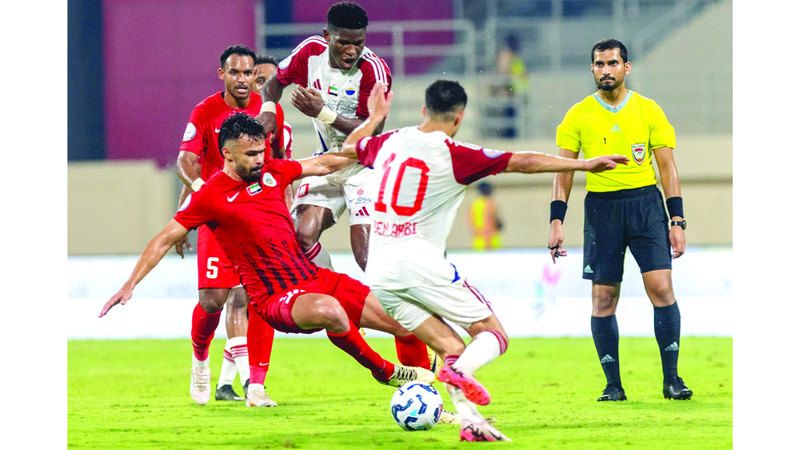 الامارات | الشارقة.. «علامة كاملة» في الدوري