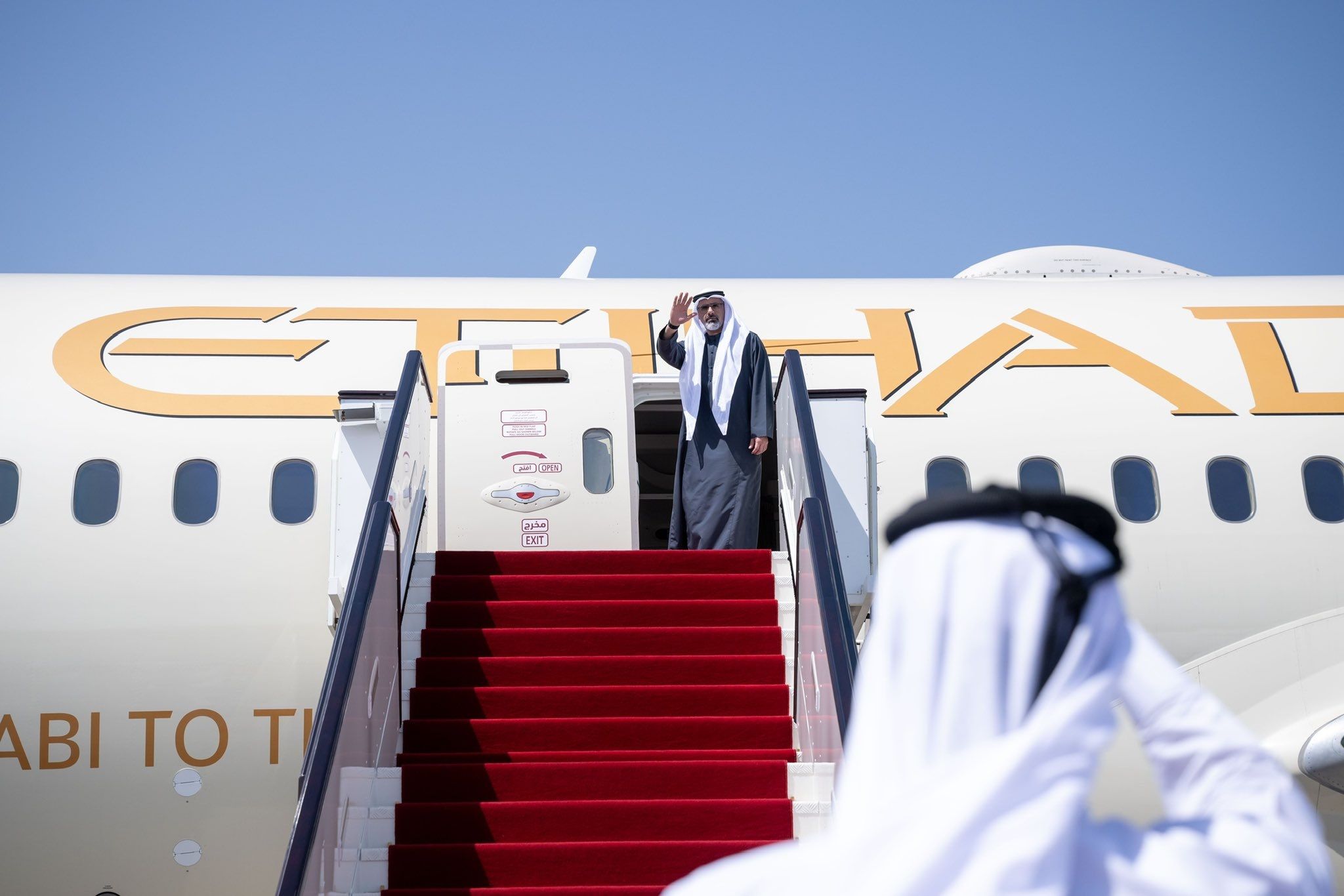الامارات | ولي عهد أبوظبي يختتم زيارة رسمية لدولة قطر