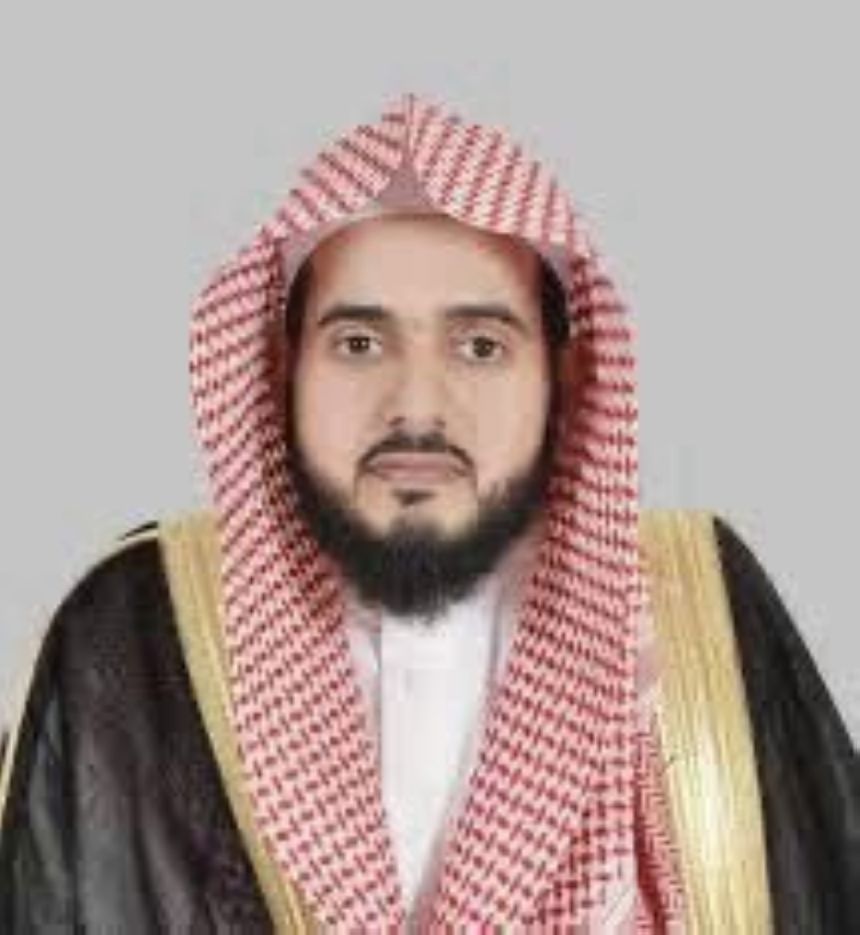 "القرافي" يؤم المصلين لأول مرة فجراً و"البرهجي" عشاءً في المسجد النبوي