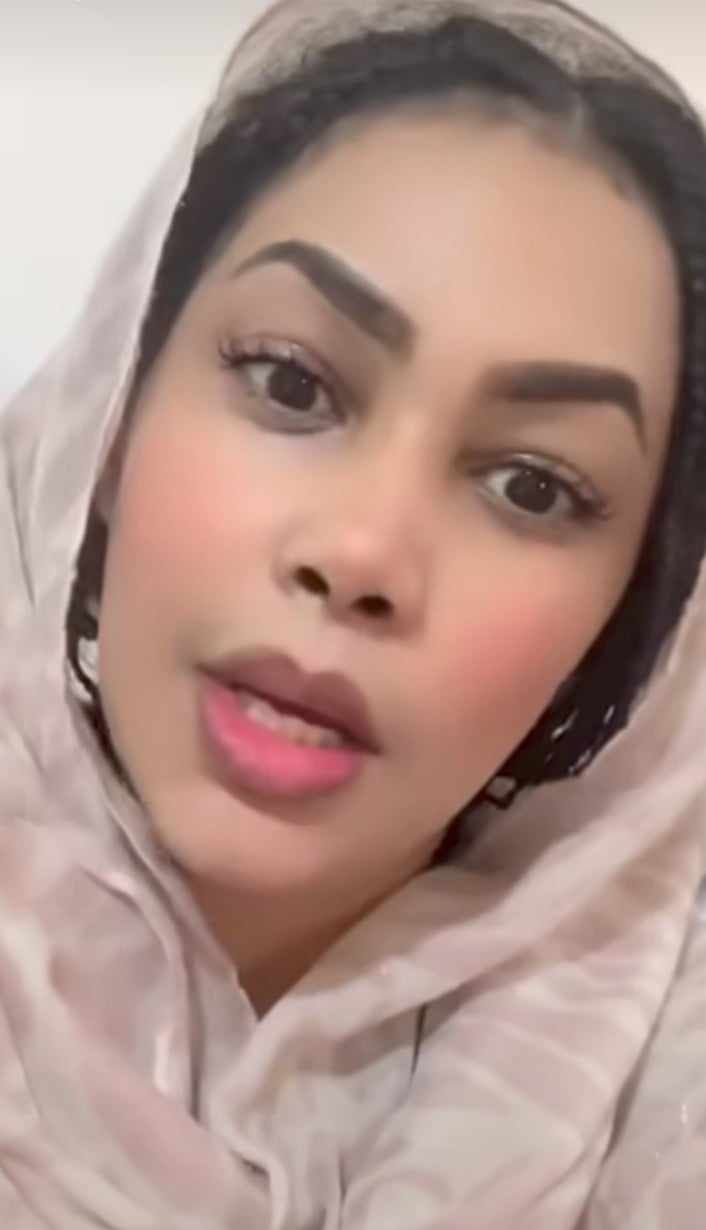 شاهد بالصورة والفيديو.. إبنة الرياضي الشهير كمال أفرو الحسناء ترد على هجوم وإساءات المتابعين وتنفي علاقة المودل آية أفرو بأسرتها