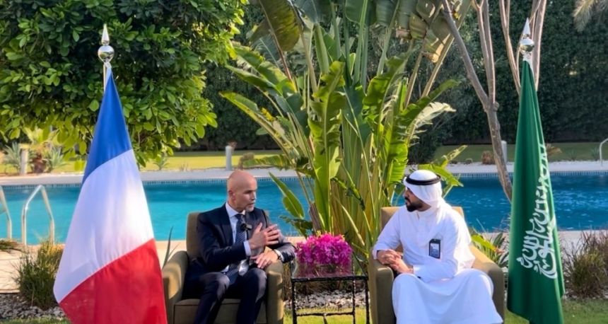 القنصل الفرنسي لـ "اليوم": الشعب السعودي مضياف .. وطاقات شبابه أدهشتني