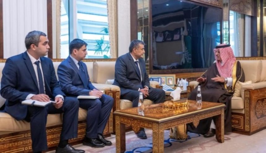 نائب وزير الداخلية وسفير أوزبكستان يبحثان عدد من الموضوعات