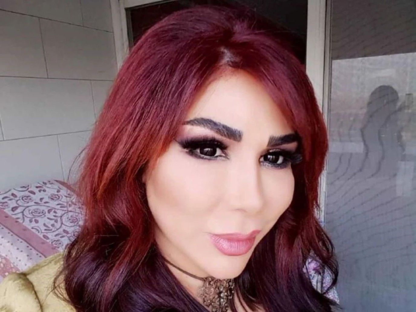 غادة إبراهيم تعلن عن وفاة شقيقها
