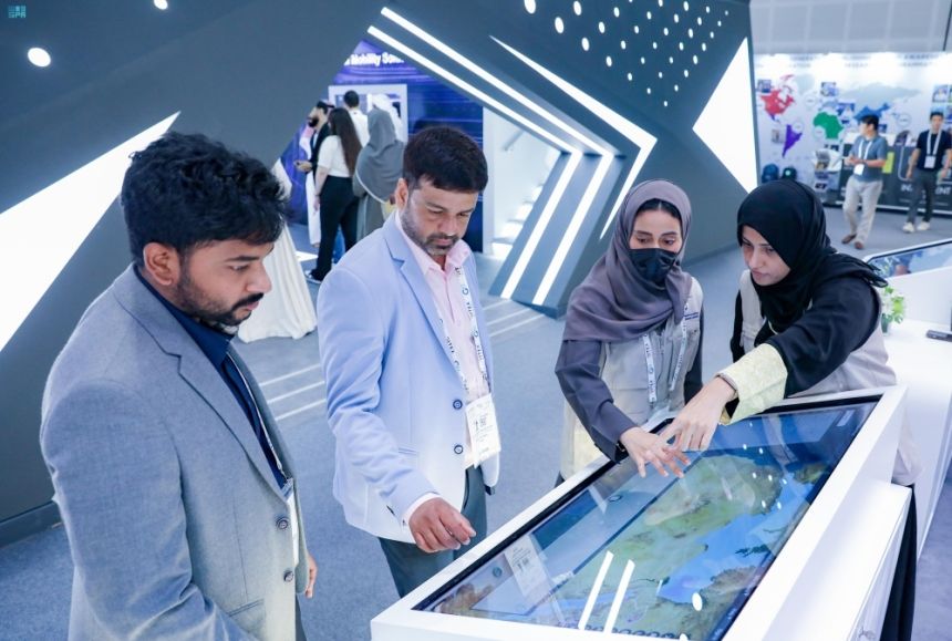 منظومة الصناعة والثروة المعدنية تختتم مشاركتها في "جايتكس 2024" بدبي