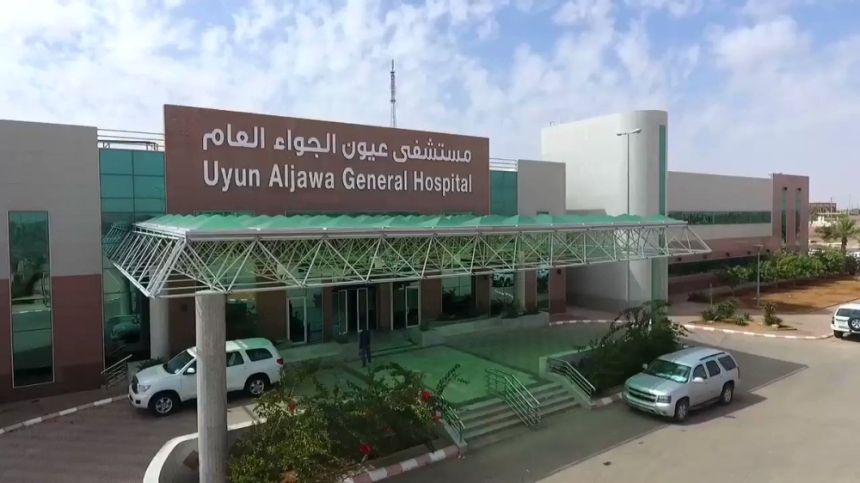 عملية نوعية بالمنظار تنهي معاناة مريضة ثلاثينية في مستشفى عيون الجواء