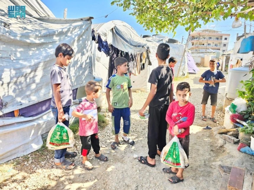 إيوائية وطبية.. مركز الملك سلمان يقدم مساعدات جديدة في 5 دول