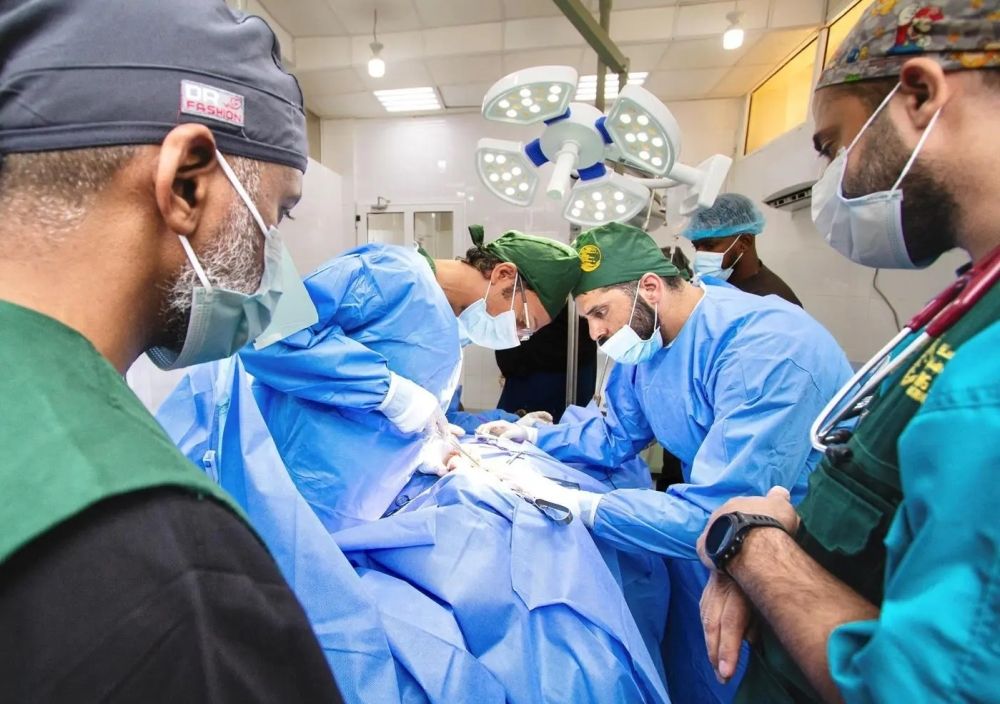 "الملك سلمان للإغاثة" ينفذ مشروعات طبية تطوعية في 3 دول