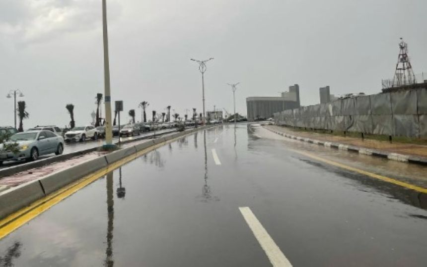 شاهد بالصور.. هطول أمطار على نجران وجيزان
