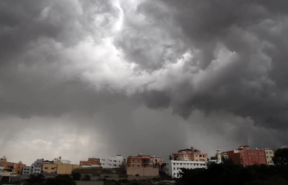 حتى السبت.. "الأرصاد" ينبه من تأثر معظم المناطق بأمطار متوسطة إلى غزيرة