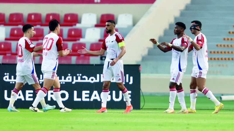 الامارات | صدارة الدوري «شرجاوية» بالثلاثة