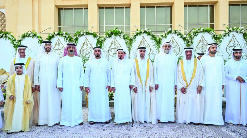 الامارات | حاكم عجمان والشيوخ يحضرون أفراح النعيمي والمعلا