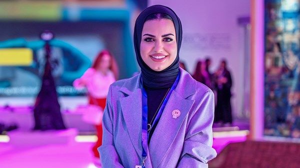 وزيرة الشباب بمملكة البحرين تؤكد متانة العلاقات التاريخية بين الإمارات وبلادها