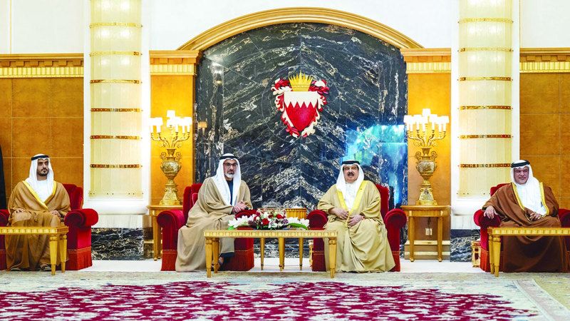 الامارات | ملك البحرين يستقبل ولي عهد أبوظبي