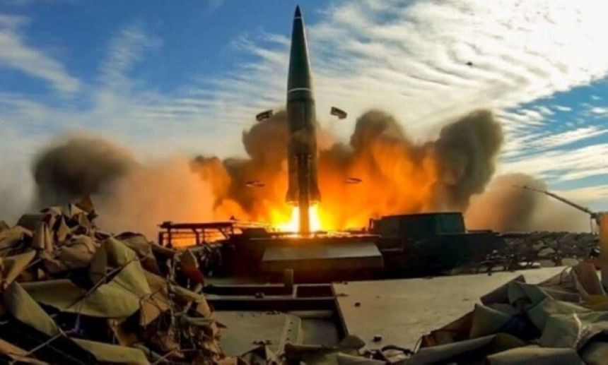 بوتين يهدد بضرب كييف بصاروخ "أوريشنيك" فرط الصوتي