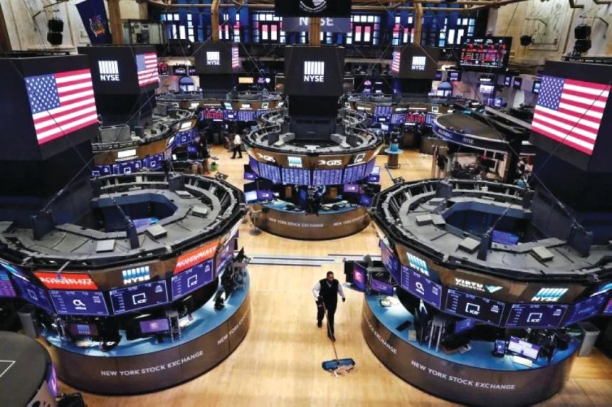 مكاسب قوية.. المؤشرات الأمريكية تختتم أفضل شهر في 2024