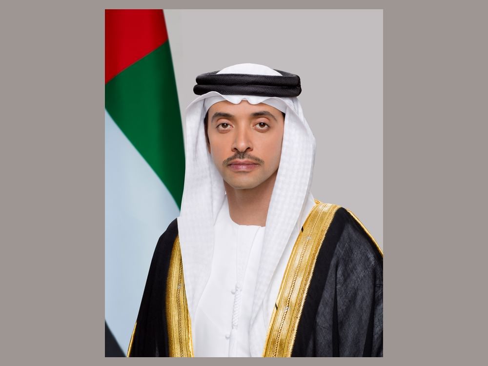الامارات | هزاع بن زايد: عيد الاتحاد الـ53 يشهد على صفحة مضيئة من تاريخ دولتنا المجيد