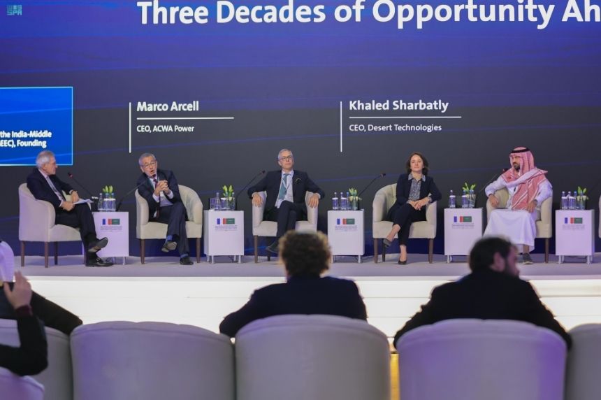 بالتفاصيل.. منتدى الاستثمار السعودي الفرنسي يختتم أعماله بحضور ماكرون