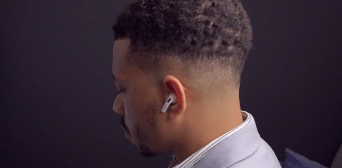 تكنولوجيا: ابل تعمل على تطوير مميزات متقدمة لمراقبة الصحة لدعم سماعة AirPods Pro 3 القادمة