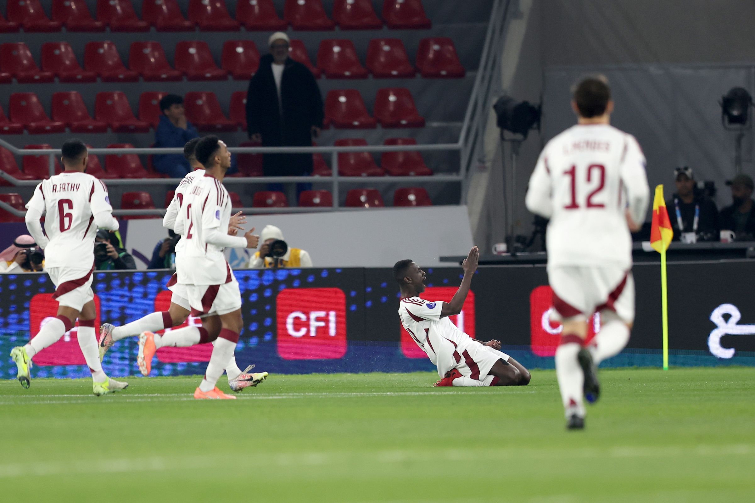 الامارات | المعز علي خامس لاعب في دورات الخليج يُسجل هدفاً في الدقيقة الثانية