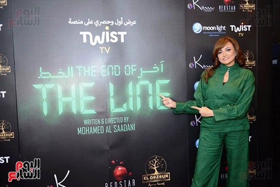 رانيا فريد شوقي وبشرى وميدو عادل في العرض الخاص لفيلم آخر الخط