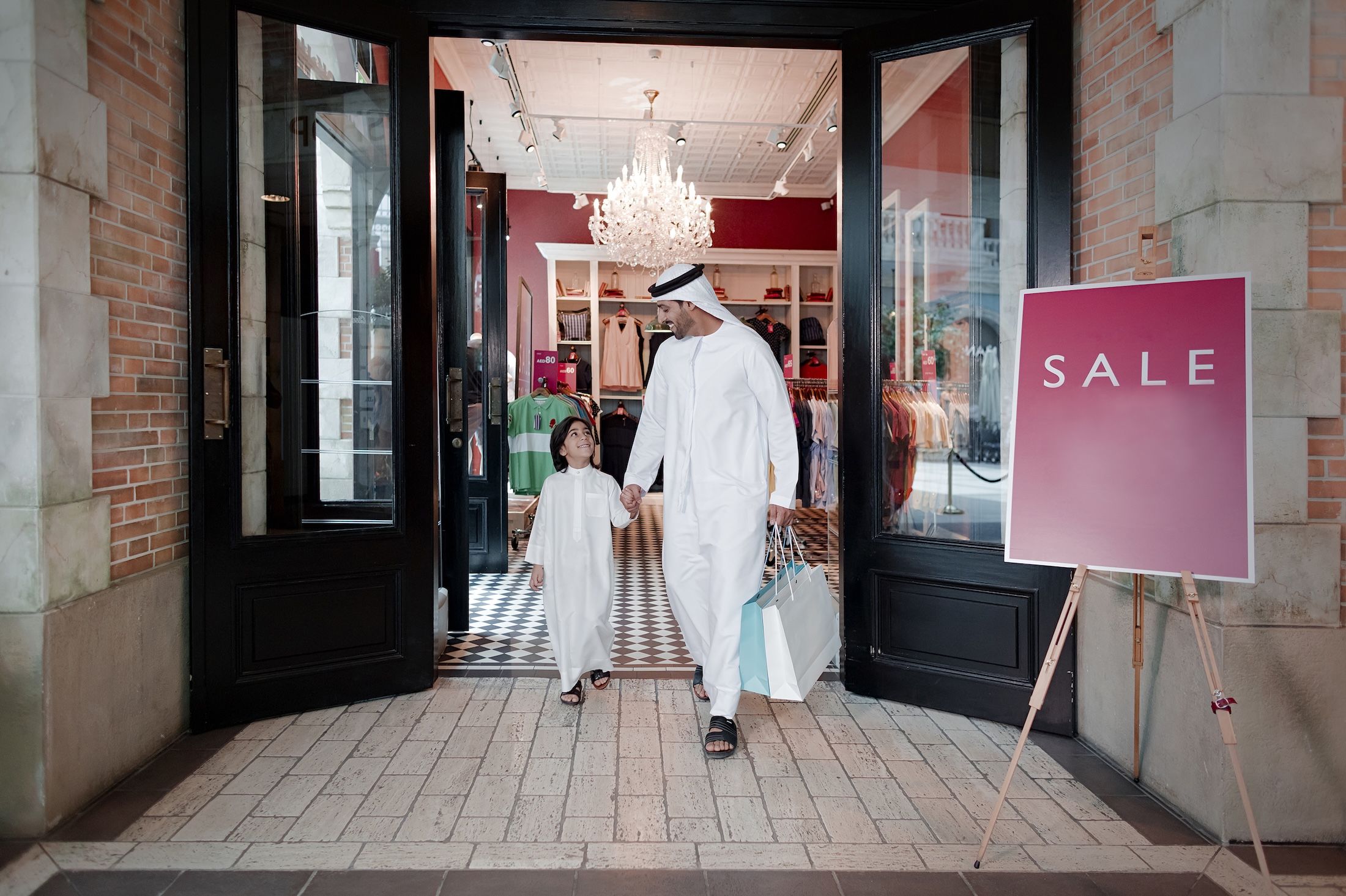 الامارات | مهرجان دبي للتسوق .. انطلاق موسم التخفيضات مع عروض حصرية