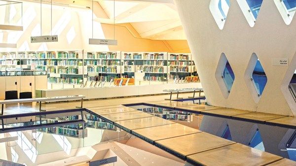 حديقة الحيوانات بالعين تقدم للزوار «المكتبة البيئية»