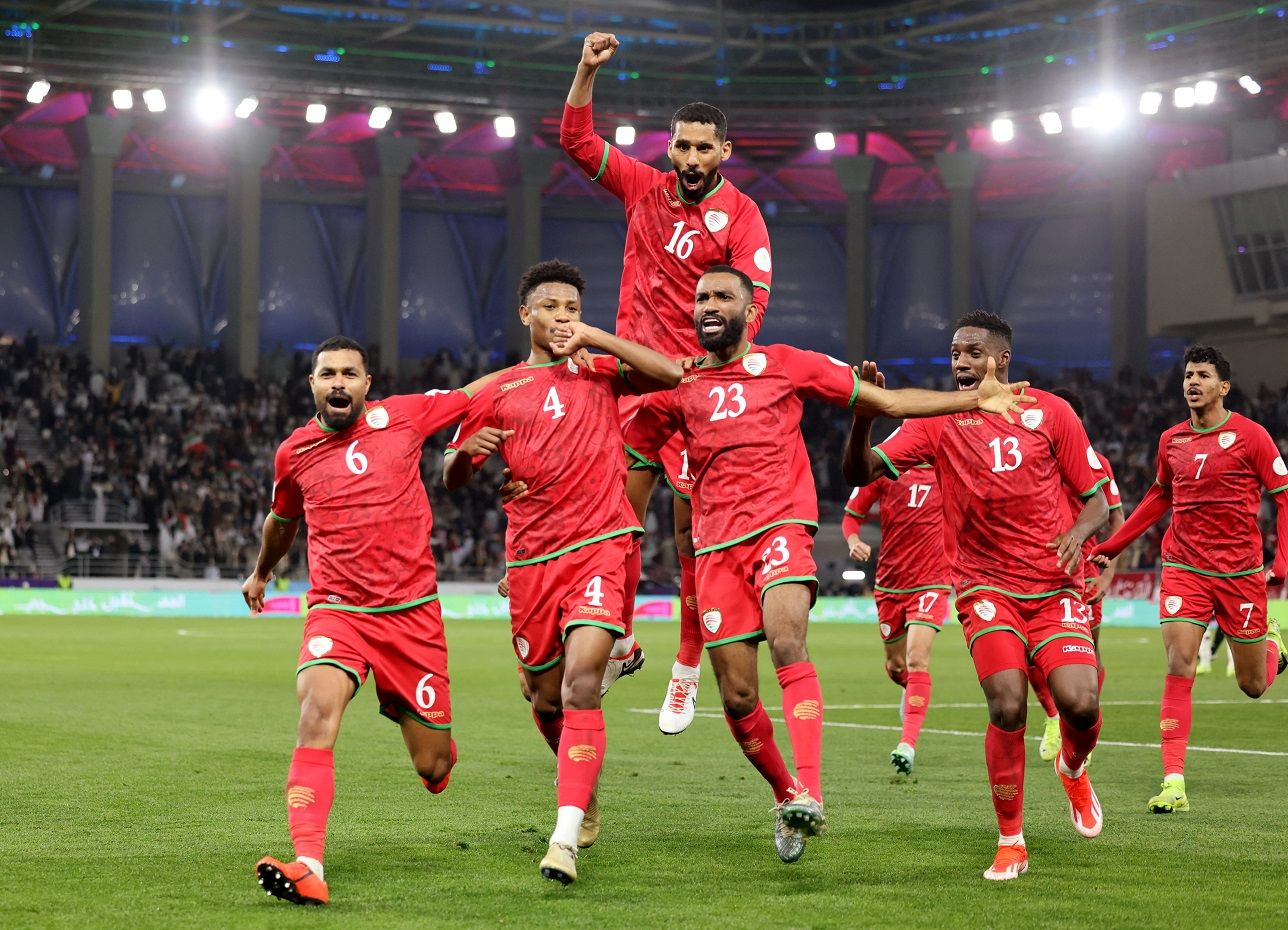 الامارات | بـ10 لاعبين.. منتخب عمان يهزم السعودية ويتأهل إلى نهائي «خليجي 26»