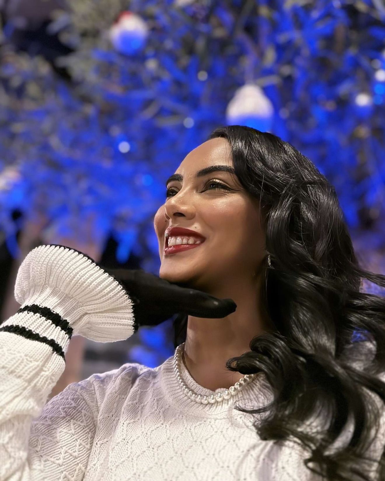 شاهد بالصور.. زوجة الحرس الشخصي لقائد الدعم السريع تظهر بإطلالة جديدة وتتحدث بفخر عن نفسها: (كنت أقوى من ألف رجل وتحملت المسؤولية كما لم يتحملها أغلب الرجال)