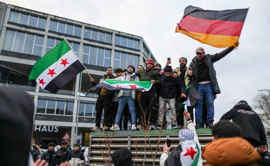 وزيرة داخلية ألمانيا: سيتعين على بعض السوريين العودة إلى وطنهم