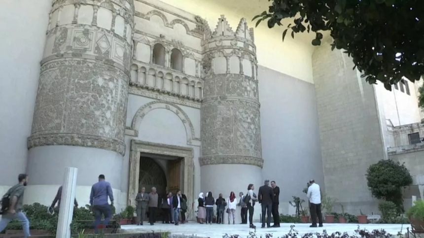 المتحف الوطني في دمشق يعيد فتح أبوابه