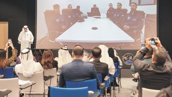 «MBZ-SAT».. أيقونة الابتكار الإماراتي بجهود 200 مهندس ومهندسة