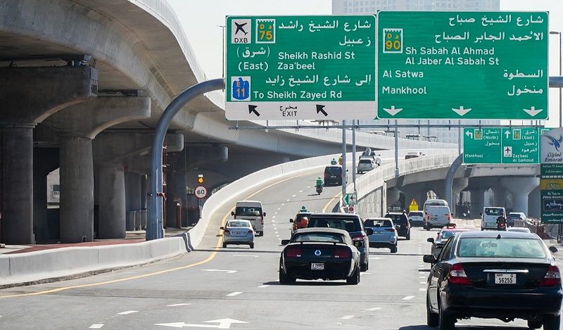 الامارات | "طرق دبي" تفتتح جسراً جديداً بسعة مسارين على شارع الشيخ راشد
