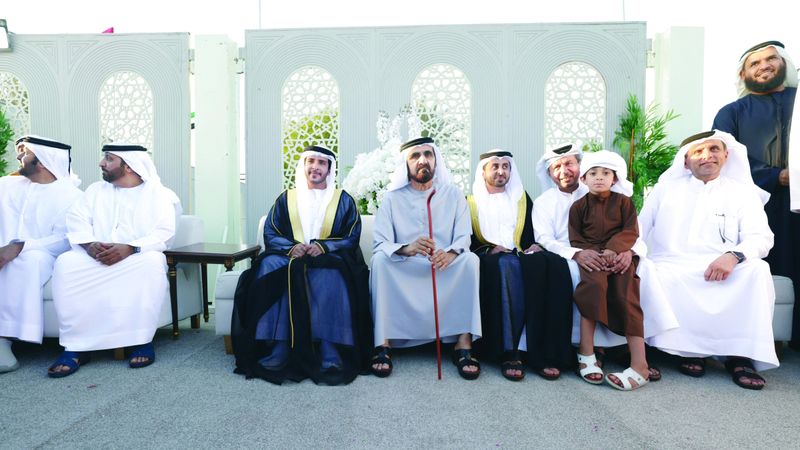 الامارات | محمد بن راشد يحضر أفراح العامري وآل بومهير