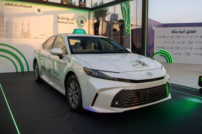 1800 مركبة ذكية تدعم النقل المستدام في مكة بحلول 2025
